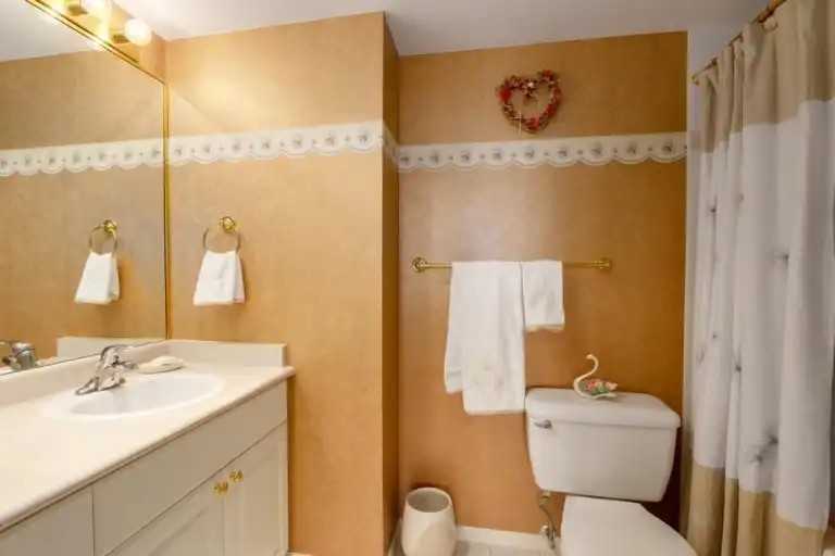 739 Princess St #904 - Photo 6 of 9