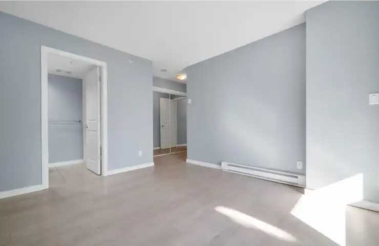 8480 Granville Ave #212 - Photo 7 of 9
