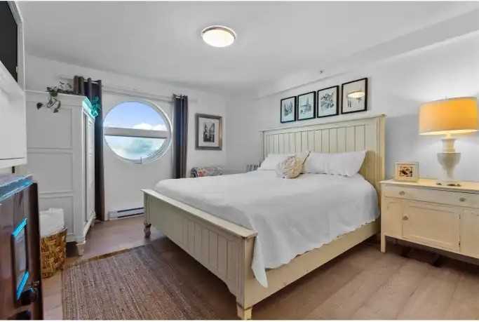 14955 Victoria Ave #402 - Photo 6 of 11