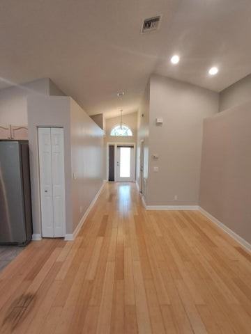 1569 Carriage Brooke Drive - Photo 5 of 9