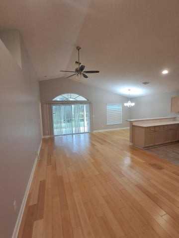 1569 Carriage Brooke Drive - Photo 4 of 9
