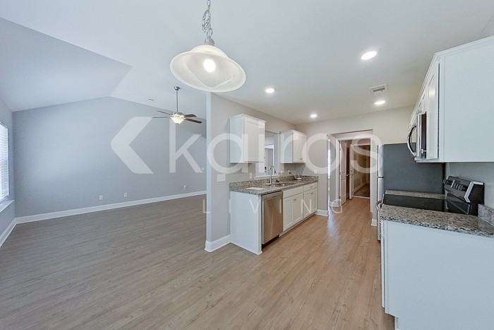 108 Western Red Cedar Dr - Photo 7 of 21