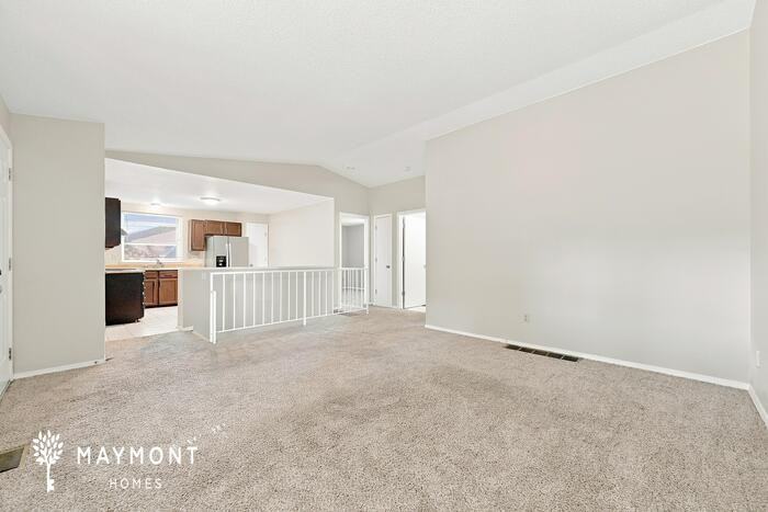 19373 E Purdue Cir - Photo 5 of 17