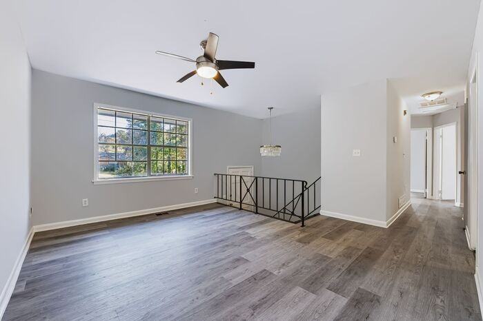 2890 Valley Brook Dr Sw - Photo 4 of 31