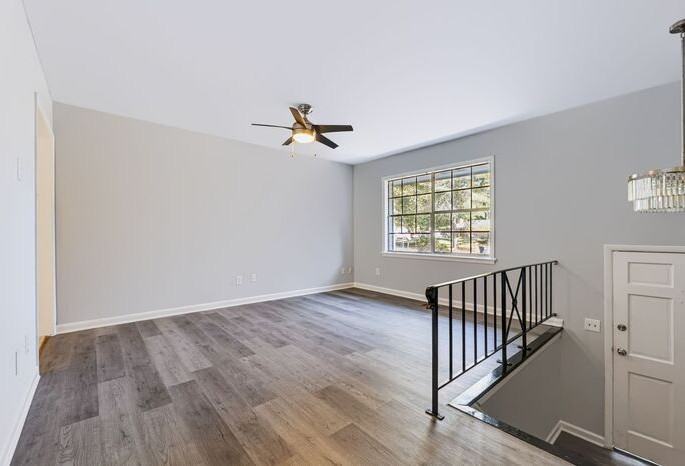 2890 Valley Brook Dr Sw - Photo 5 of 31