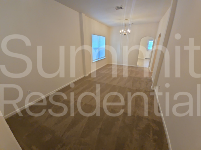 13018 Kingston Point Ln - Photo 4 of 24