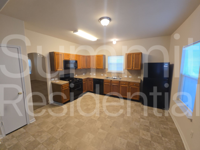 13018 Kingston Point Ln - Photo 6 of 24
