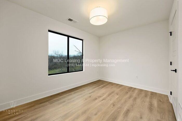 6538 Marsh Ave - Photo 7 of 21