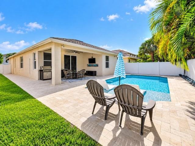 4065 Tomoka Drive - Photo 6 of 8