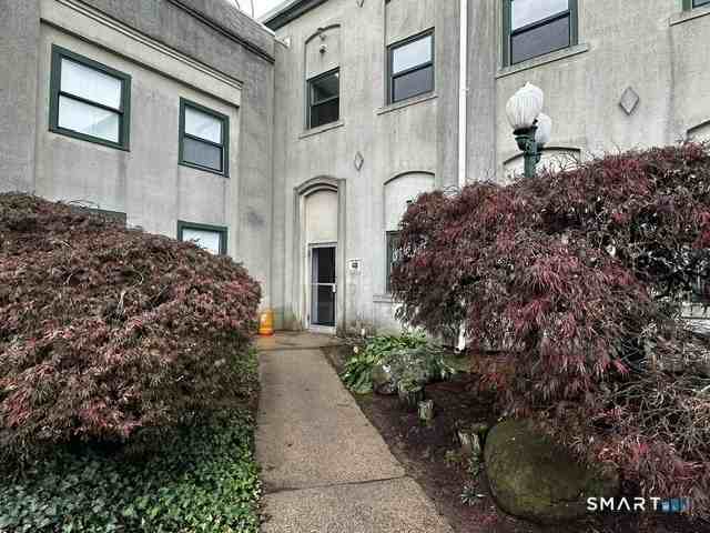 14 Judd Sq #14 - Photo 3 of 18