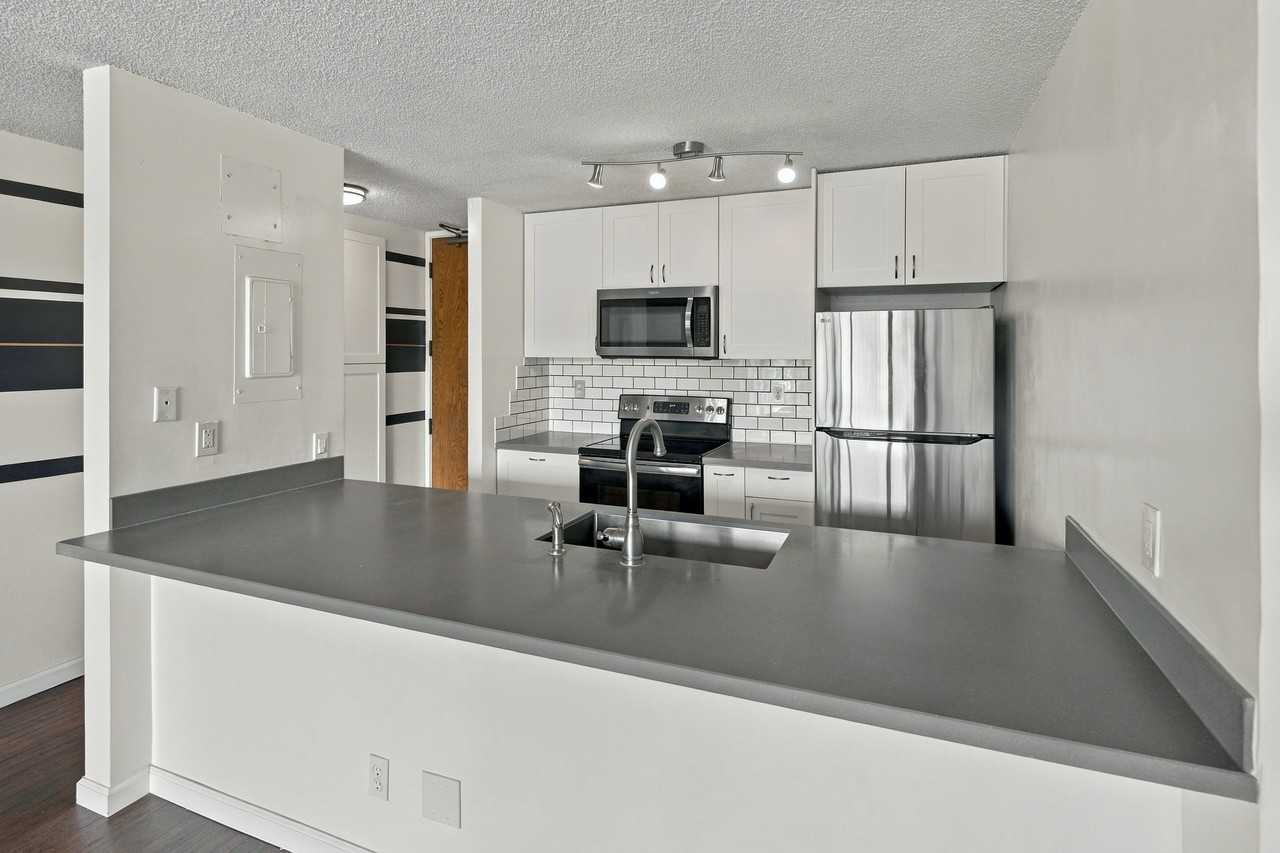 55 S Judd St #1 - Photo 2 of 18