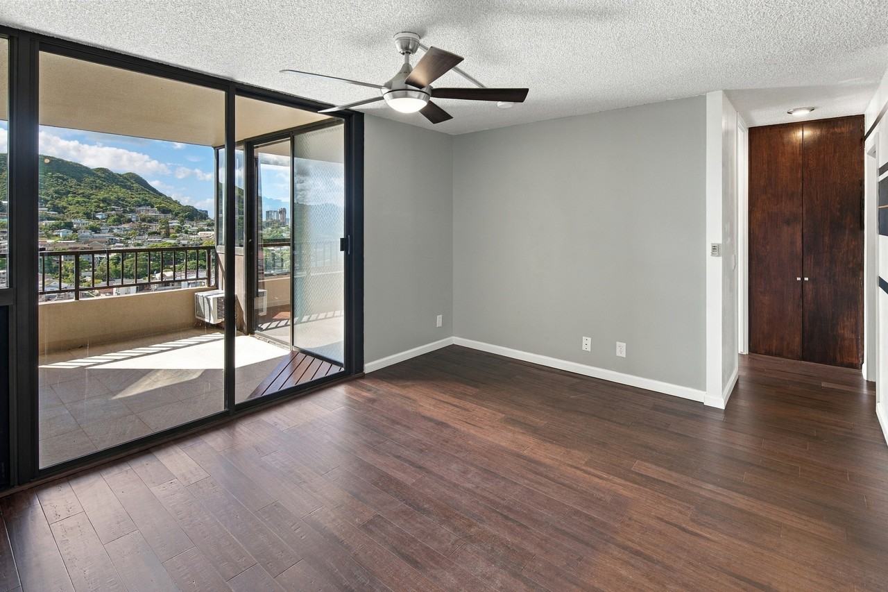 55 S Judd St #1 - Photo 6 of 18