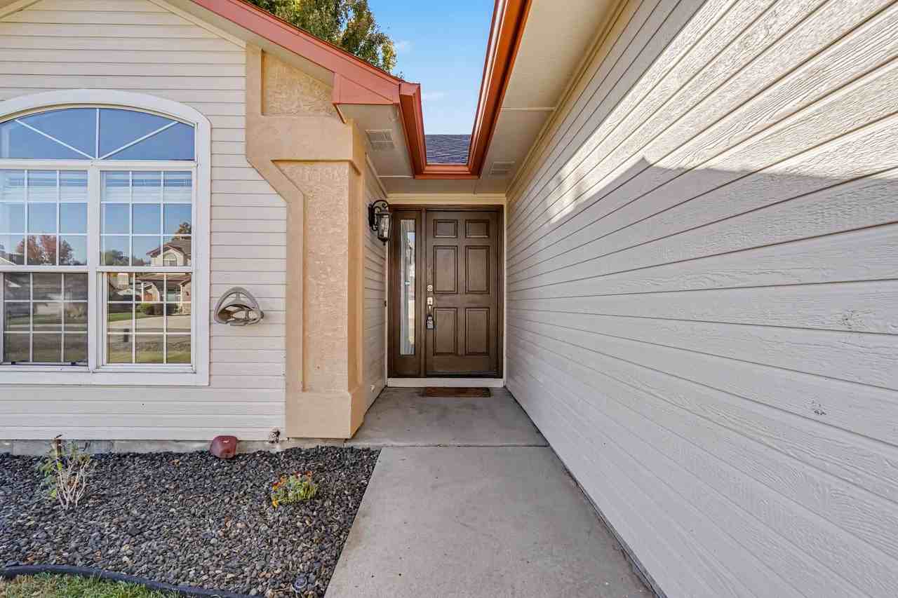 6131 N Pintail Way #1 - Photo 4 of 37
