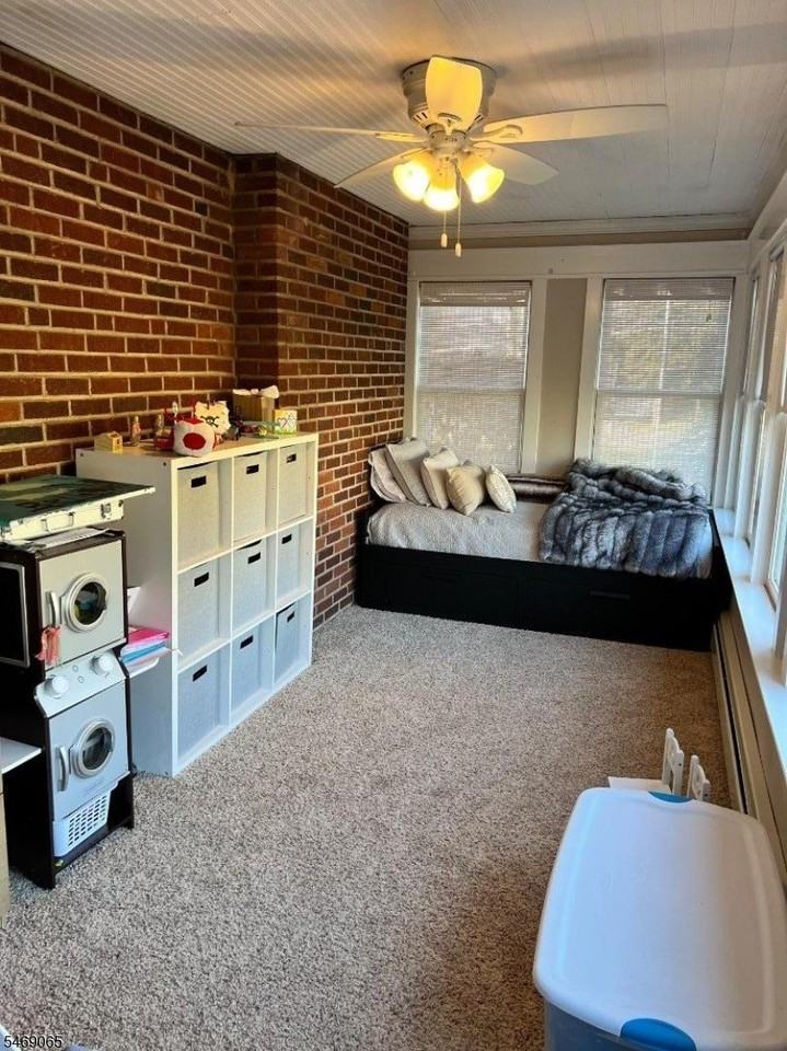 220 Parsippany Rd - Photo 6 of 23