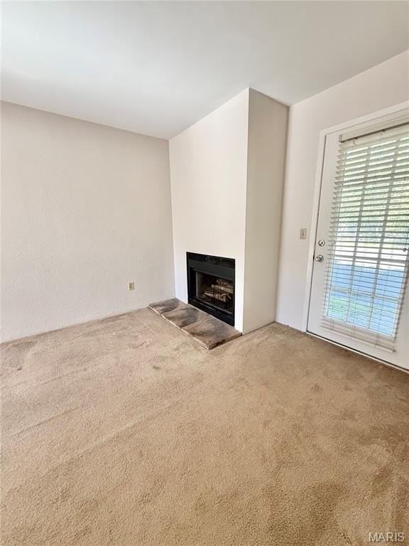 66 Peachtree Ln - Photo 4 of 13