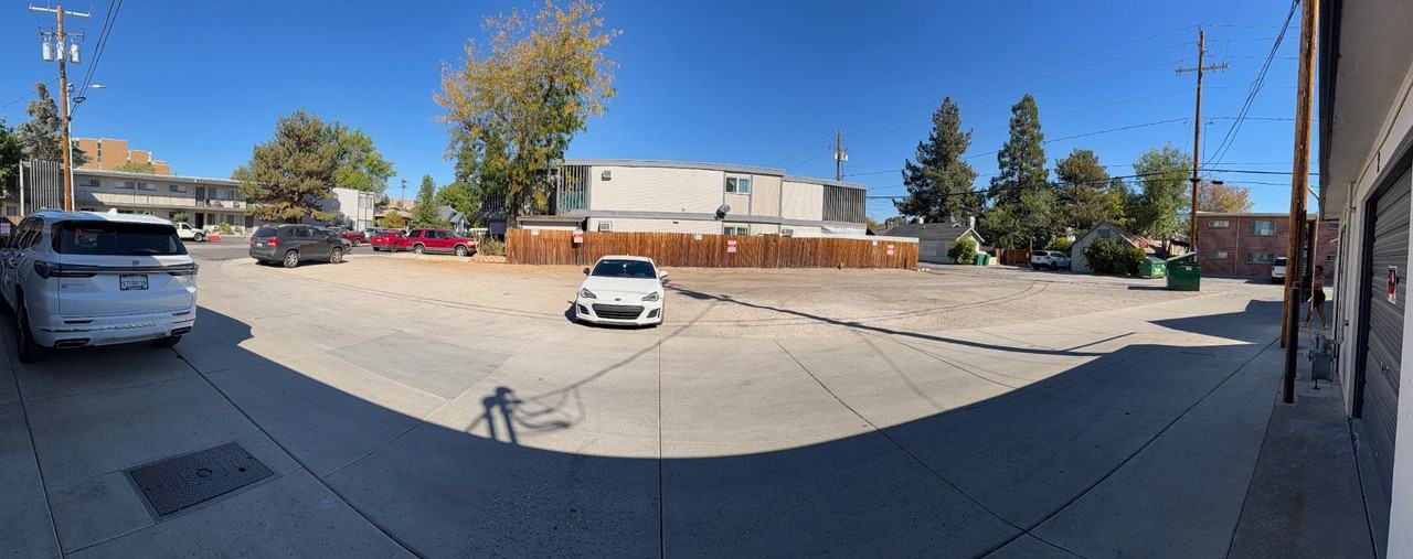 1045 Riverside Dr. - Photo 5 of 8