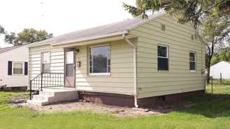 141 N Albert Ave - Photo 1 of 1