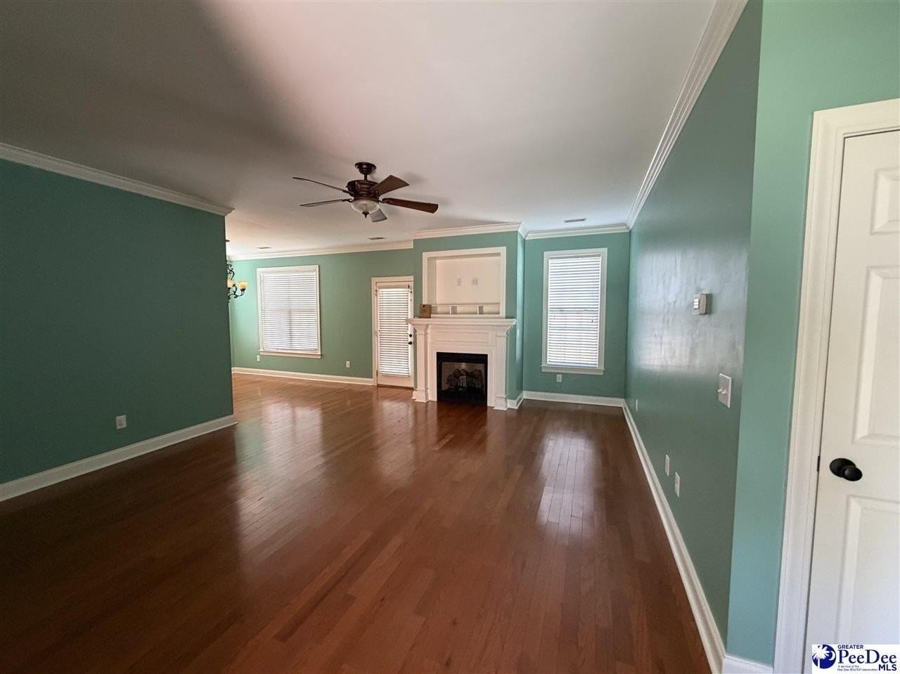 2219 Hibernian Dr - Photo 3 of 15