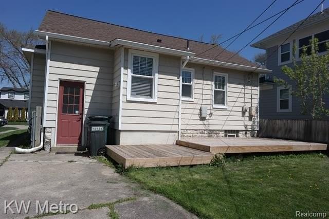 16237 Kirkshire Ave - Photo 4 of 22
