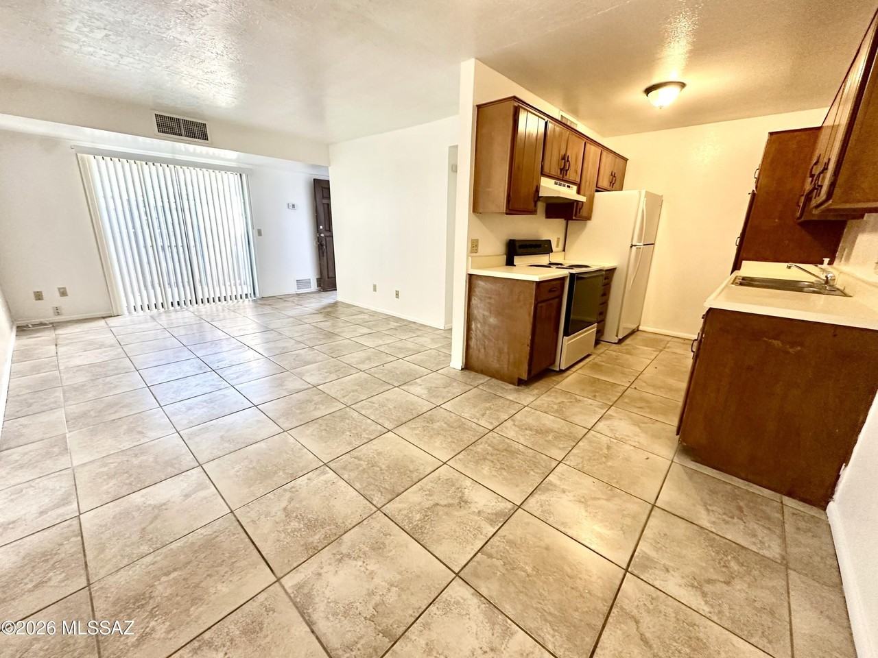 6625 W Golf Links Road #5 - Photo 5 of 19