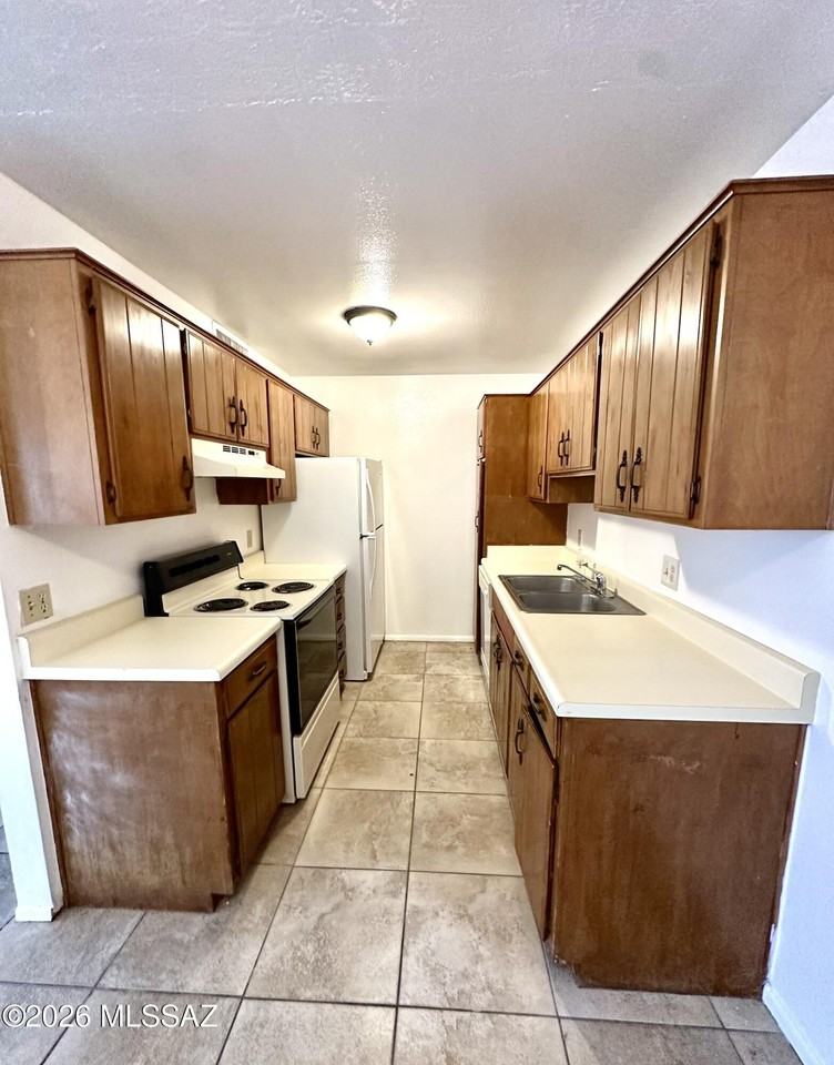 6625 W Golf Links Road #5 - Photo 6 of 19