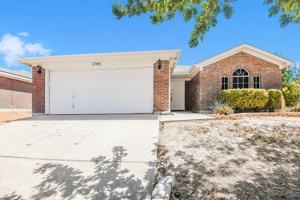 featured image of 2745 Cochran Way