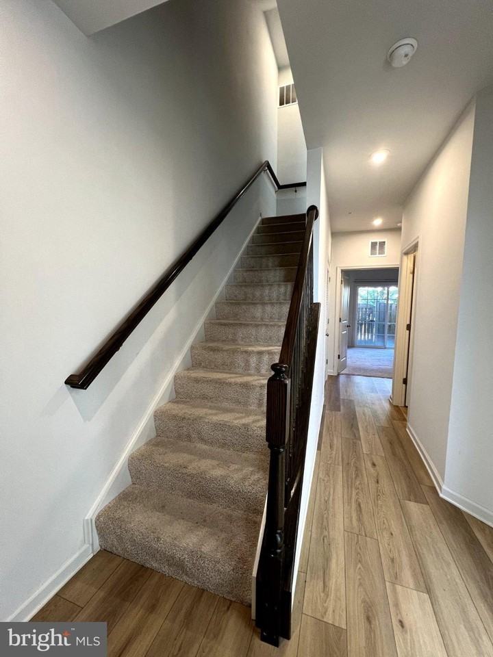 8296 Knight Station Way - Photo 6 of 33