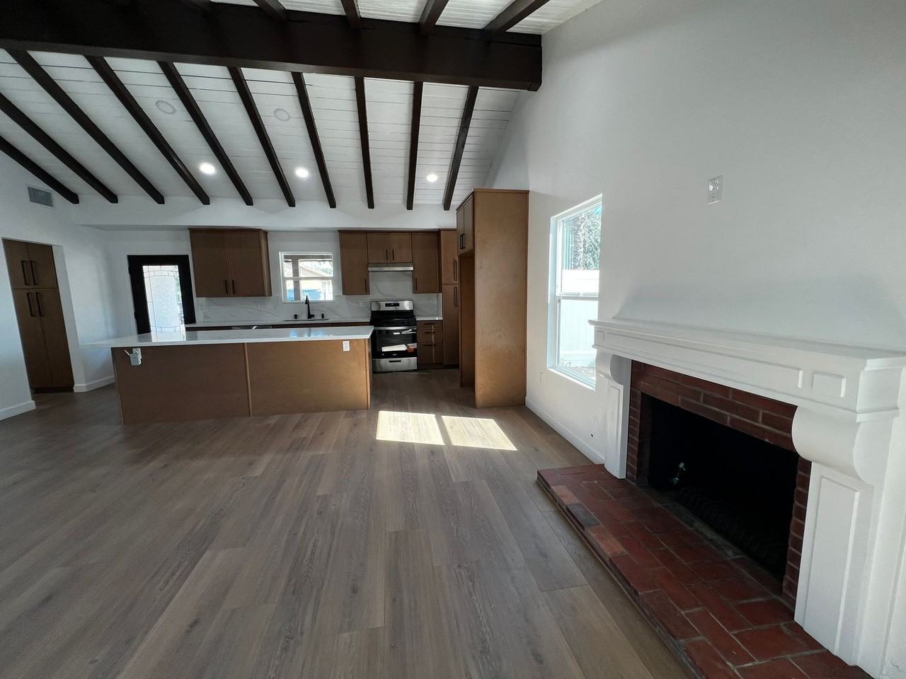 961 S Claudina St - Photo 6 of 21