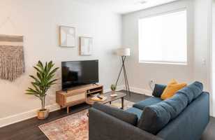 featured image of 601 E Pete Rose Way