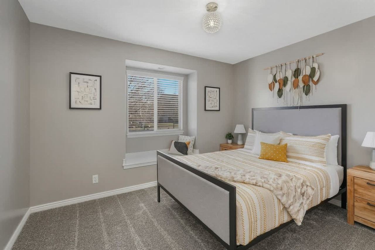 956 S 1525 W #1638271P - Photo 7 of 27