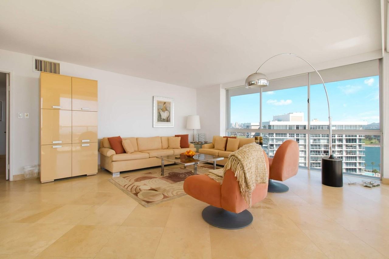 1740 Avenida Del Mundo #1639987P - Photo 7 of 41