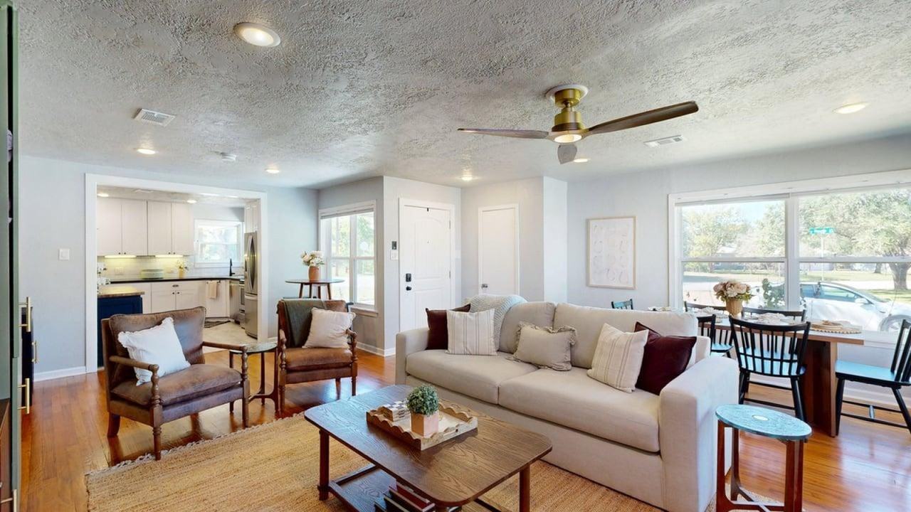901 North Ave #1645795P - Photo 4 of 37