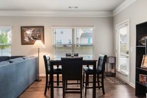featured image of 1289 Towne Square Ct