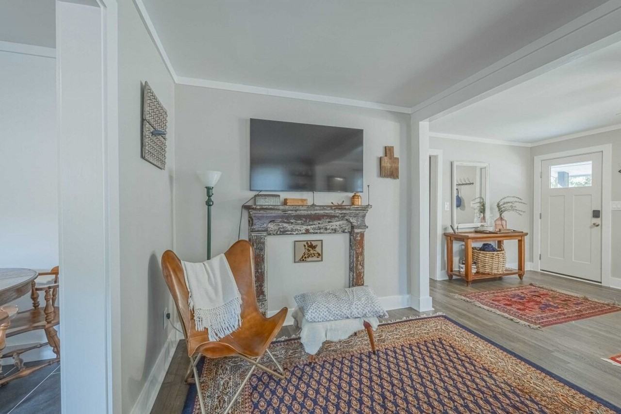 292 First St #1586499P - Photo 6 of 42