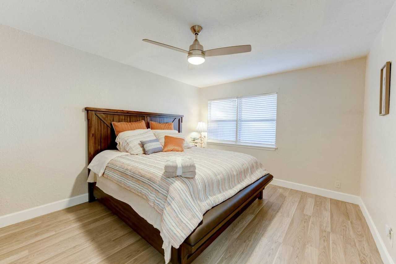 2627 N 1st St #1648814P - Photo 6 of 35