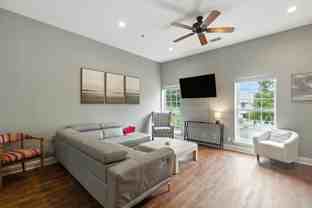 490 N Thomas St - Photo 1 of 1