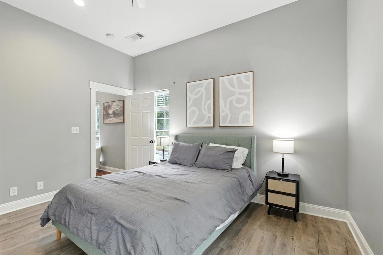 490 N Thomas St #1586491P - Photo 7 of 48