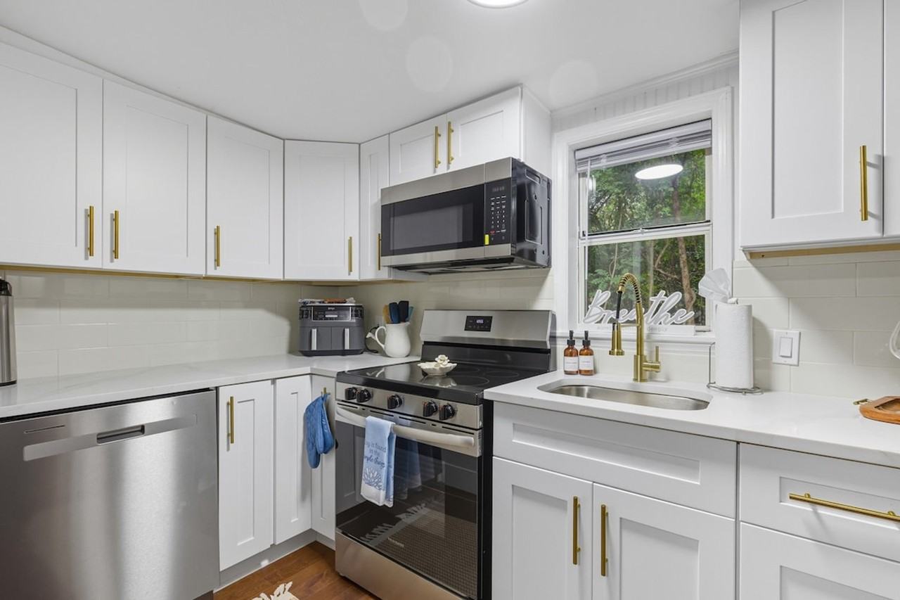 250 Indale Ave #1586514P - Photo 6 of 49