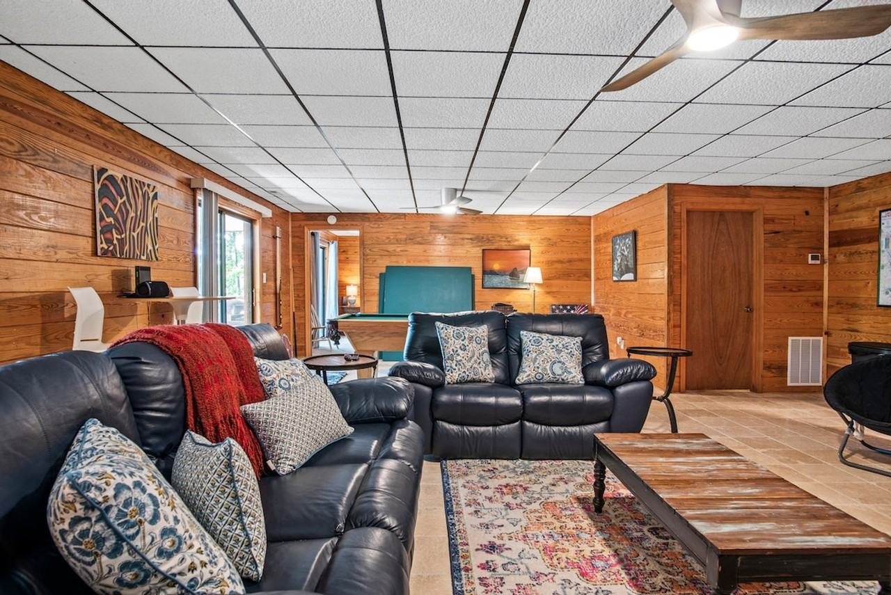410 Dogwood Ln #1586529P - Photo 4 of 50