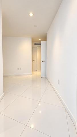 851 Northeast 1st Avenue #3502 - Photo 4 of 8