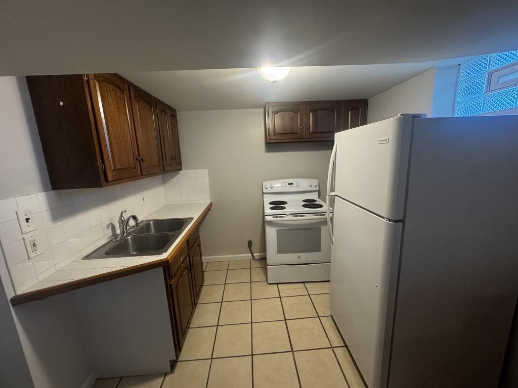 3973 Hemphill Way - Photo 2 of 10