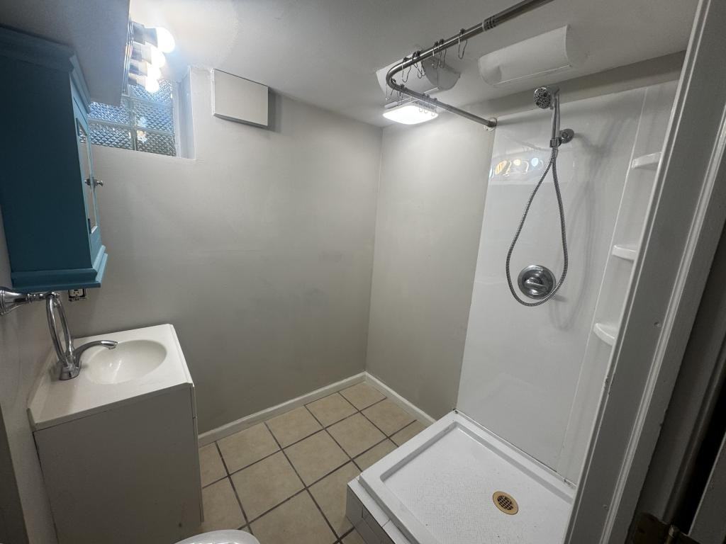 3973 Hemphill Way - Photo 7 of 10
