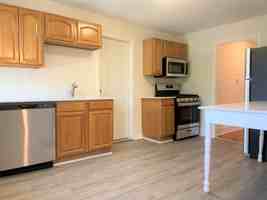 featured image of 20 Dayton St #3