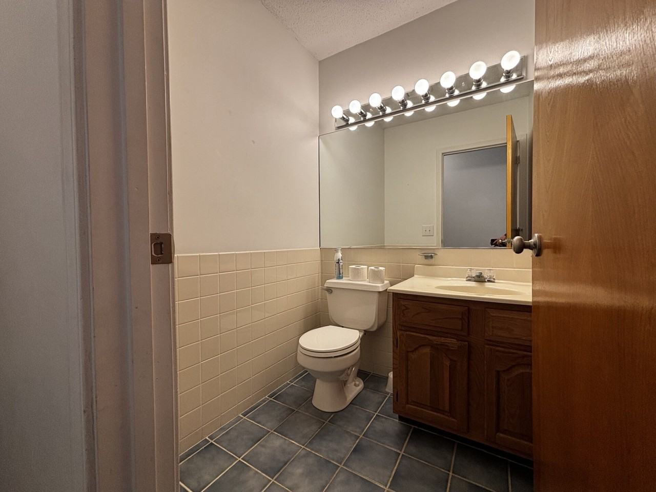 257 Weirs Blvd #22 - Photo 5 of 35