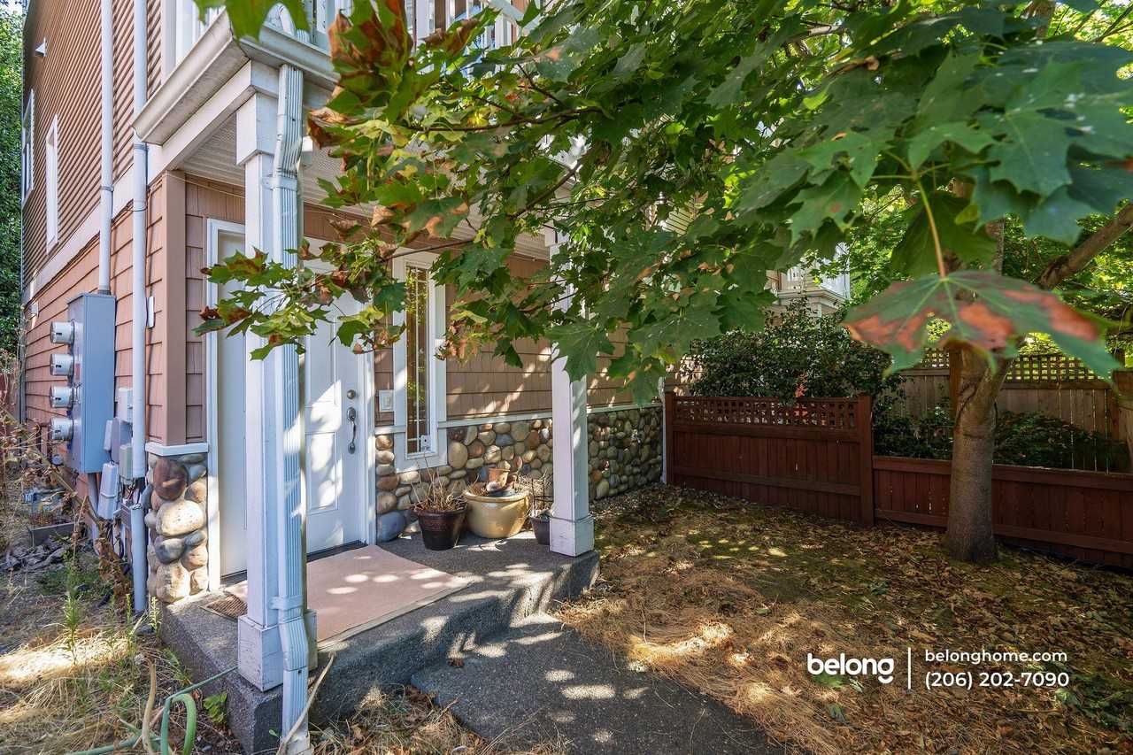 1422 Nw 60th St #B - Photo 4 of 22