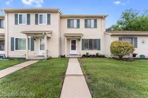 featured image of 20137 Cumberland Ct