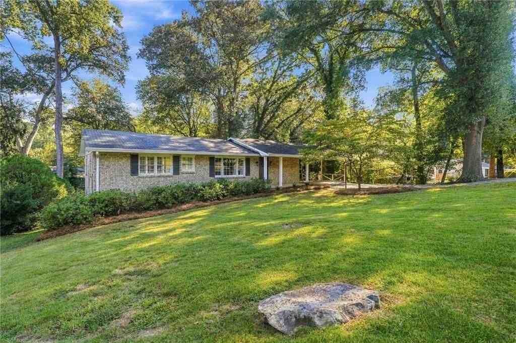 751 Smithstone Rd Se - Photo 2 of 26