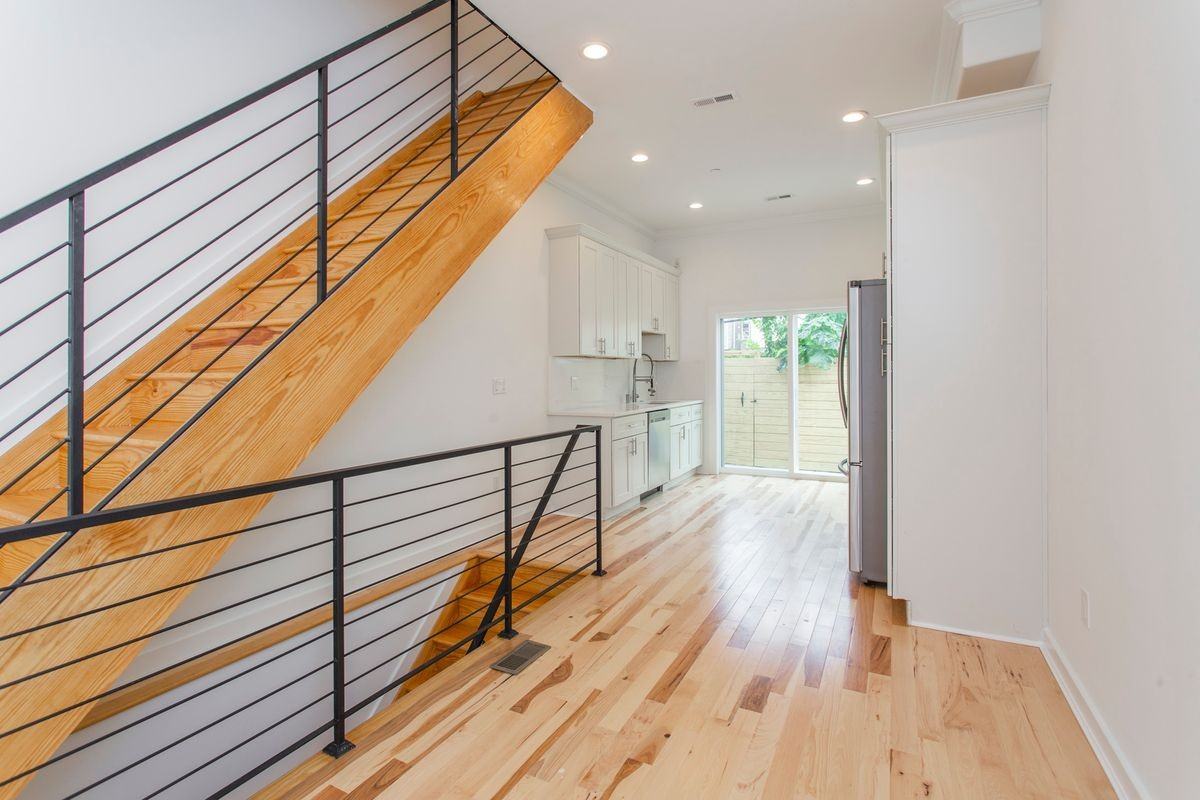 2611 Titan St - Photo 5 of 24