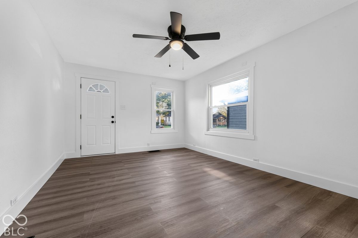 4230 Norwaldo Ave - Photo 2 of 14