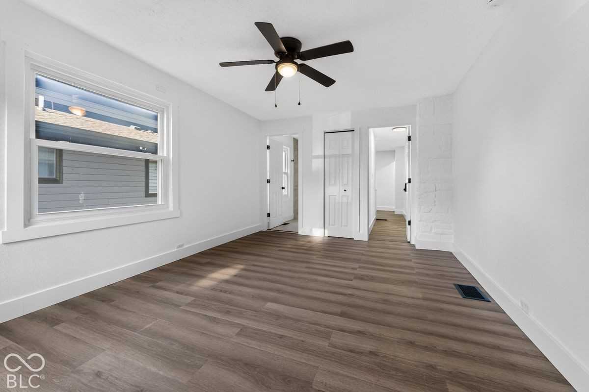 4230 Norwaldo Ave - Photo 3 of 14